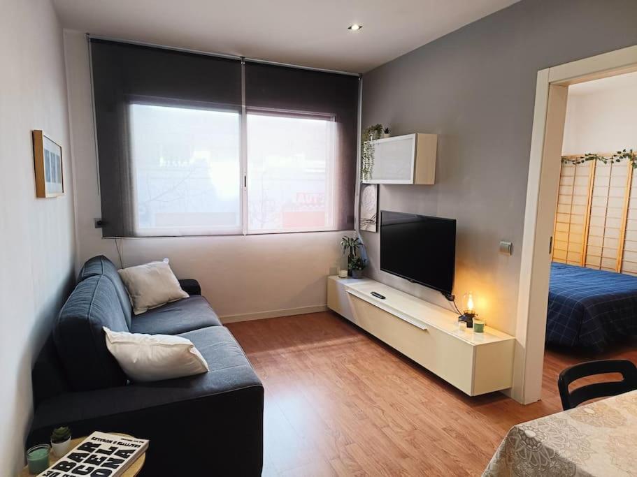Siglo XX - Nuevo Apartamento Para 3 Barcelona Kültér fotó