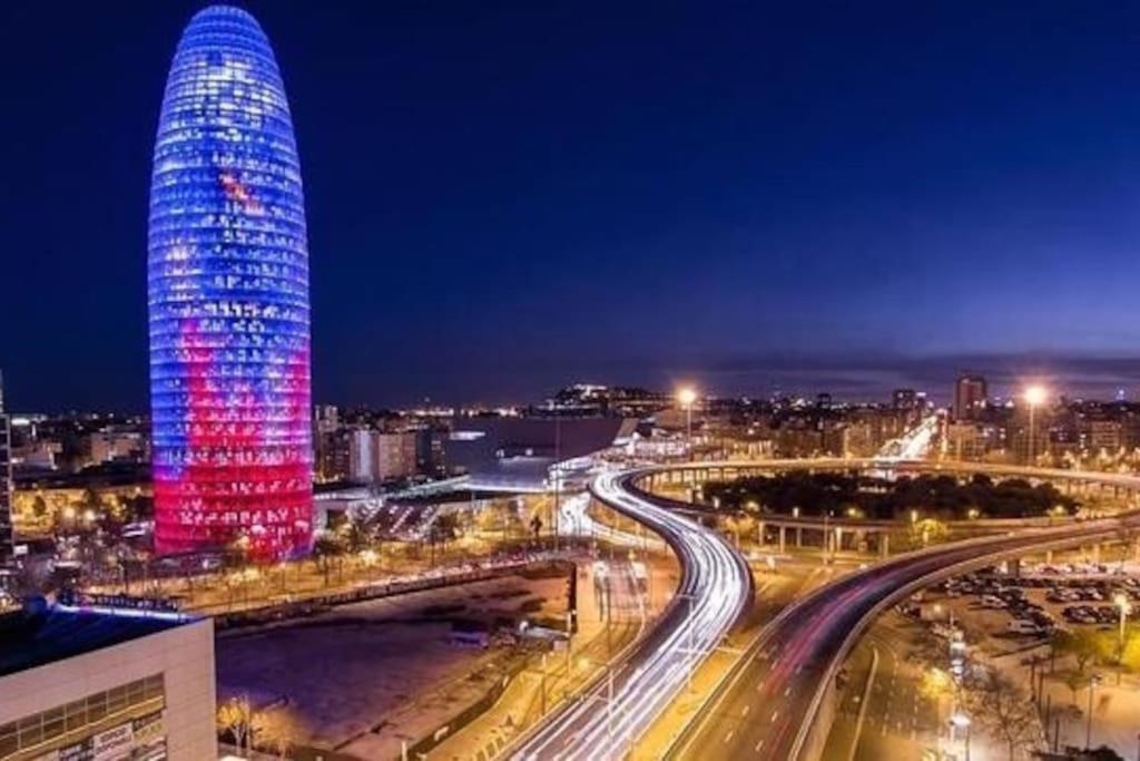 Siglo XX - Nuevo Apartamento Para 3 Barcelona Kültér fotó